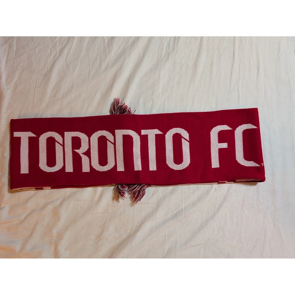 Adidas Toronto FC Soccer Scarf Reversible Red White Knit MLS Fan Scarf